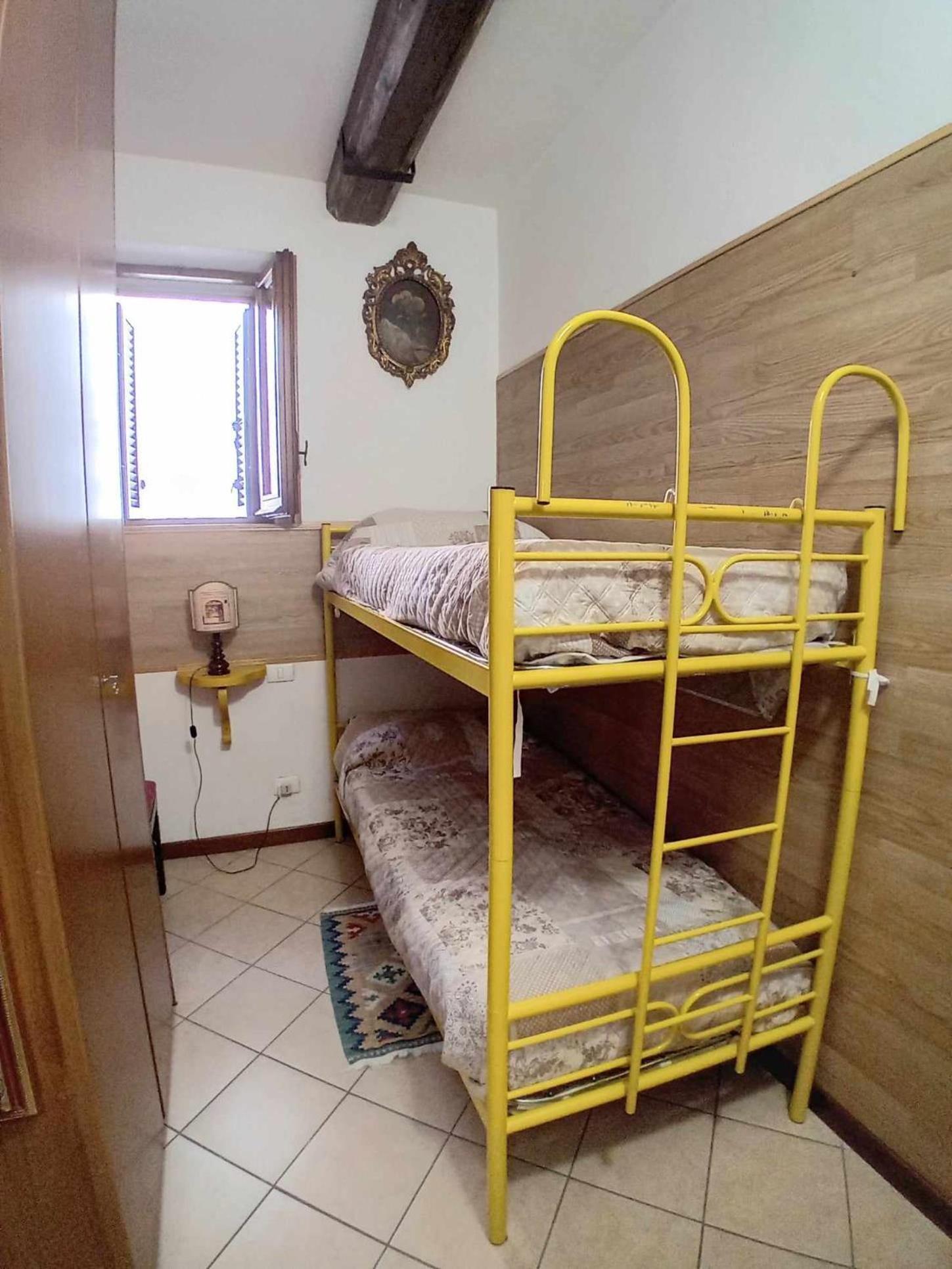 Casa Serafina Trilocale Con Arredi D'Arte E Parcheggio Privato Orvieto Exterior foto